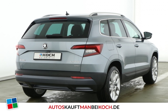 Karoq 2.0 TDI DSG 4x4 SCR Style ACC Navi LED AHK / Foto 2