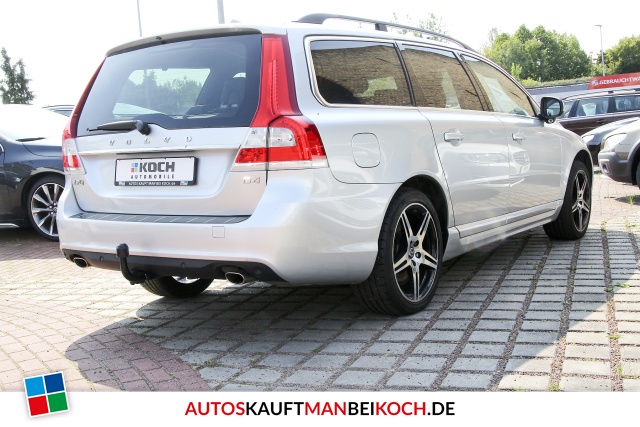 V70 D4 Momentum SD Navi Fahrerassistenz Standhzg. / Foto 3