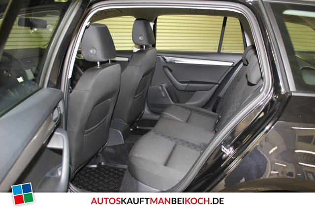 Octavia Combi Facelift 1.0 TSI Klima SHZ PDC DAB / Foto 4