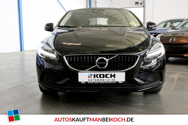 V40 D3 Geartronic Momentum Kamera, Frontscheibenhz / Foto 2
