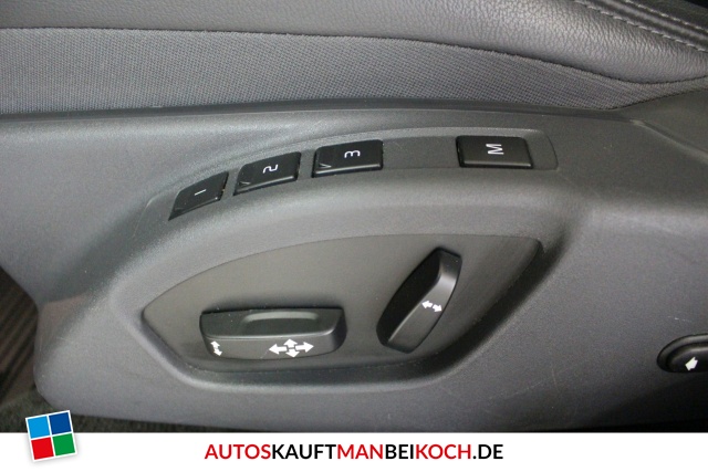 XC60 D4 2WD Summum Aut. FahrerAss Pano Stdhzg / Foto 6