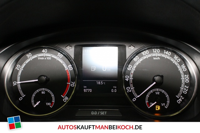 Rapid Spaceback 1.0 TSI 110PS Style Plus PanoDach / Foto 7