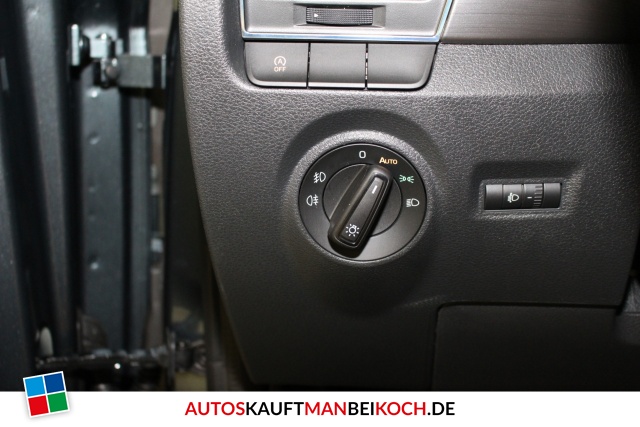 Fabia 1.0 TSI DSG Style Klimaaut. SHZ PDC Temp. / Foto 9