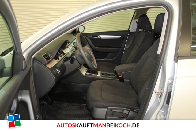 Passat Var. 1.4 TSI Trendline Klimaaut. SHZ PDC / Foto 5