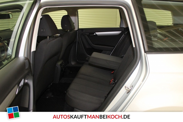 Passat Var. 1.4 TSI Trendline Klimaaut. SHZ PDC / Foto 6