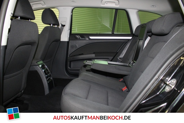 Superb Combi 3.6 V6 DSG 4x4 Navi Xenon SHZ PDC / Foto 6