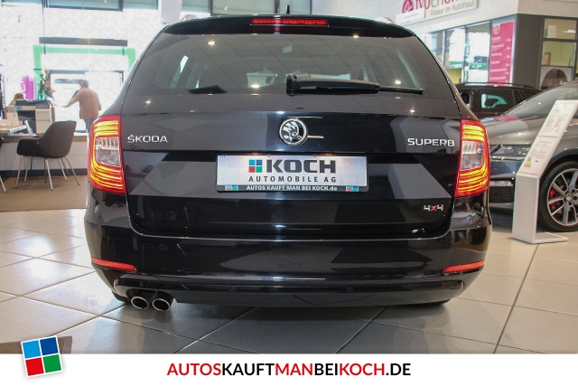 Superb Combi 2.0 TDI DSG 4x4 Xenon NAvi STHZ Panod / Foto 4