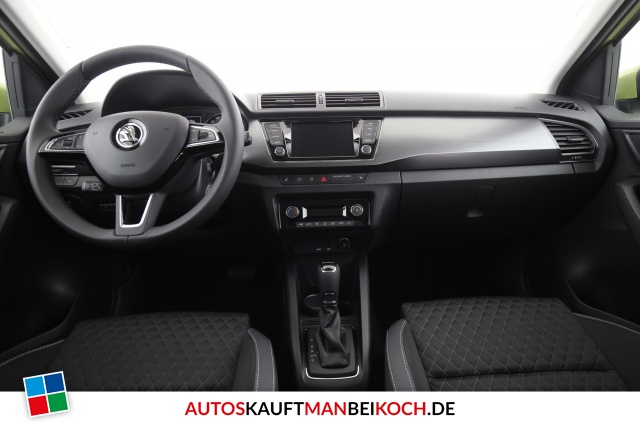 Fabia III 1.0TSI DSG Style Sport ACC Navi PDC LM / Foto 3