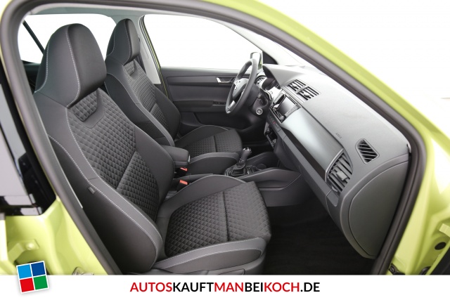 Fabia III 1.0TSI DSG Style Sport ACC Navi PDC LM / Foto 5