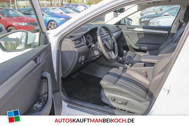 Superb Combi 1.4 TSI Style DSG Leder Xenon Navi DC / Foto 5