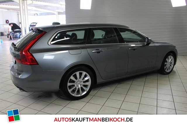 V90 D4 Momentum Aut. IntelliSafe LED Leder Kamera / Foto 2