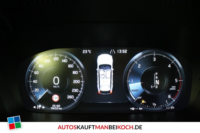V90 D4 Momentum Aut. IntelliSafe LED Leder Kamera / Foto 8