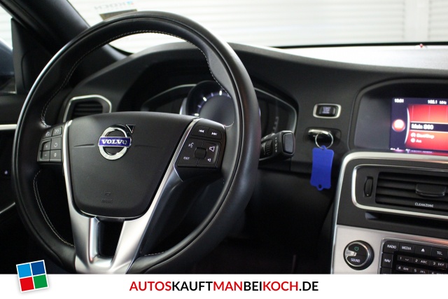 S60 D3 Linje Svart Geartronic Navi Xenon Leder PDC / Foto 7