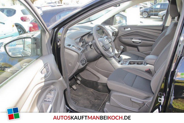 Kuga 1.5 EcoBoost CoolConnect Navi Winterp. / Foto 5