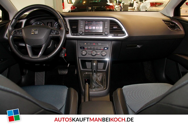 Leon 1.6 TDI I-Tech DSG SHZ Allwetterreifen PDC v+ / Foto 8