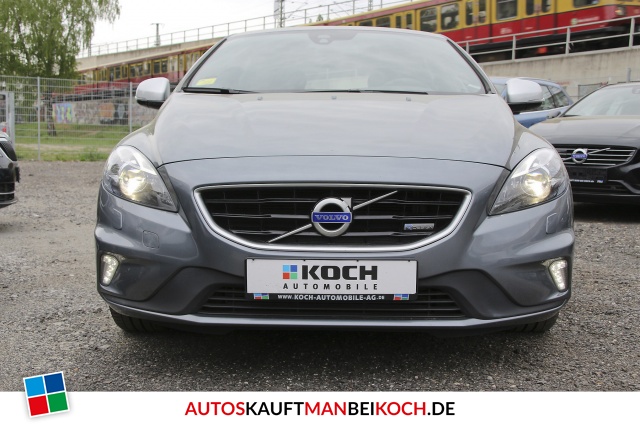 V40 D3 R -Design Aut. Navigation Bi-Xenon / Foto 2