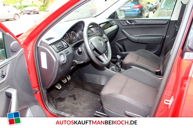 Rapid Spaceback 1.2 TSI Style Navi Xenon Sitzheizu / Foto 5