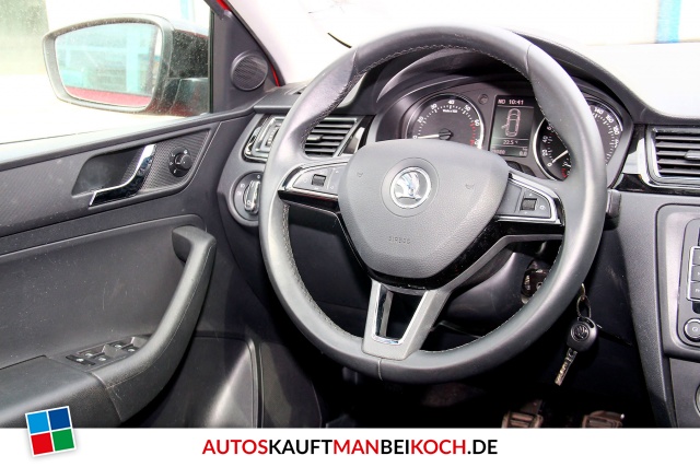 Rapid Spaceback 1.2 TSI Style Navi Xenon Sitzheizu / Foto 9