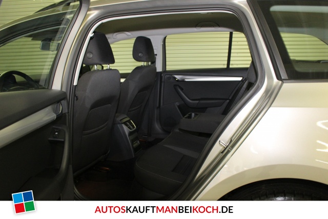 Octavia Combi III 1.4 TSI Ambition Klimaaut PDC SH / Foto 4