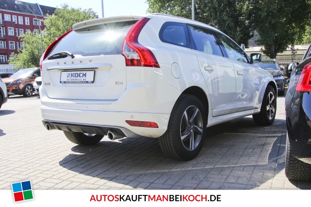 XC60 D4 2WD R-Design Aut. Navi Xenon PDC SHZ AQS / Foto 3