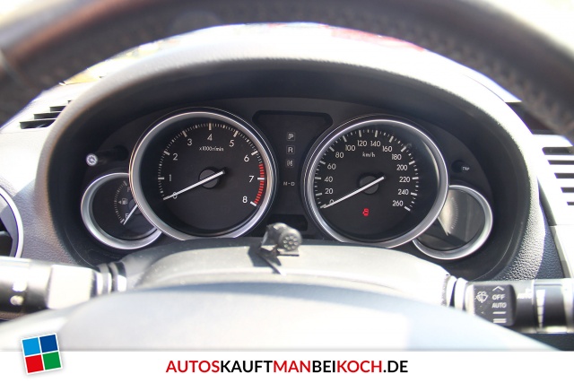 6 Kombi 2.0l MZR 147PS 5T 5AG AL-EXCLUSIVE / Foto 8