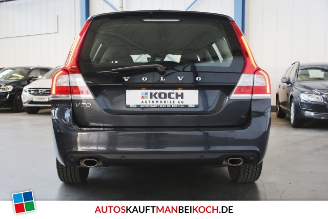 V70 D4 FWD Linje Svart Aut. Xenon Navi PDC vo. hi. / Foto 4