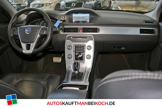 V70 D4 FWD Linje Svart Aut. Xenon Navi PDC vo. hi. / Foto 7