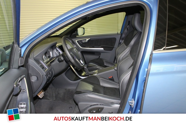 XC60 D5 AWD Aut R-Design FahrerAss Navi PDC Xenon / Foto 3