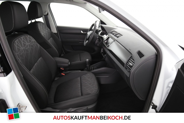 Fabia Combi 1.0 MPI Clever Licht u. Desing Club / Foto 5