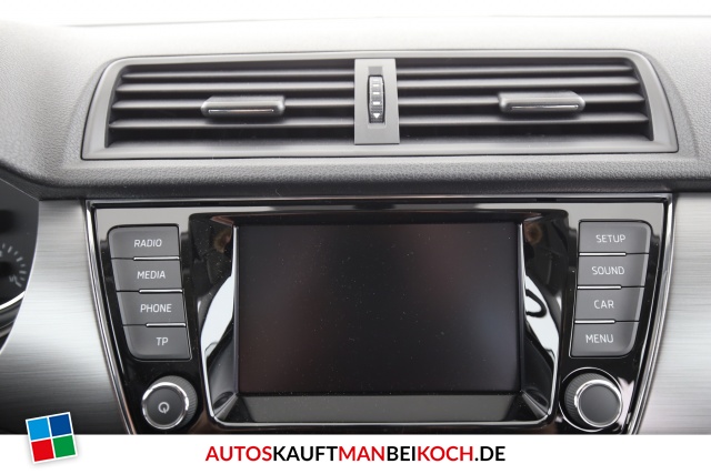 Fabia Combi 1.0 MPI Clever Licht u. Desing Club / Foto 9