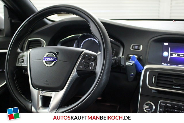S60 T6 AWD R-Design Aut FahrerAss / Foto 7