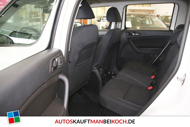 Yeti 1.2 TSI DSG Ambition Plus Navi SHZ PDC / Foto 6