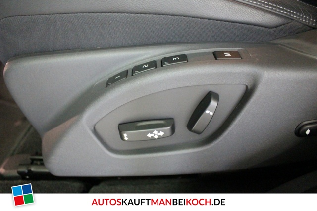 XC60 D4 Momentum FamilienPaket Navi Bi-Xenon / Foto 4