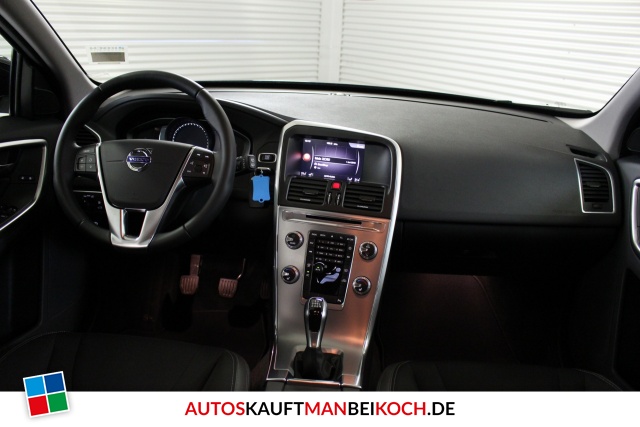 XC60 D4 Momentum FamilienPaket Navi Bi-Xenon / Foto 6