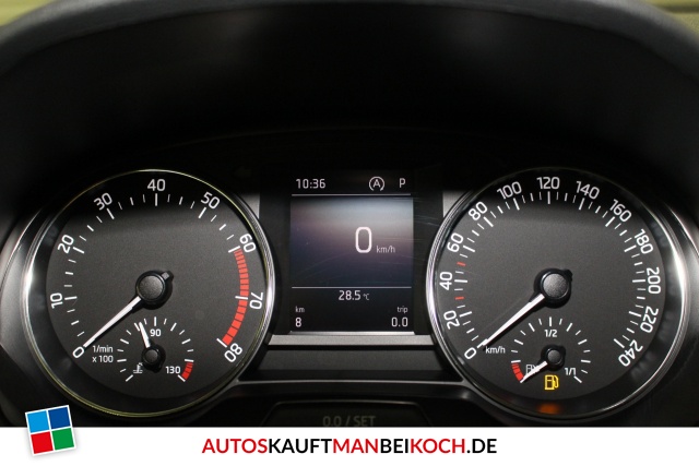 Fabia Combi Style 1.0 TSI DSG Klimaaut SHZ PDC / Foto 7