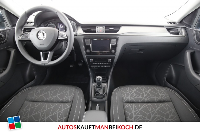 Rapid Spaceback 1.0 TSI Clever LichtSicht LM / Foto 3