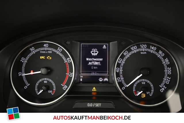 Rapid Spaceback 1.0 TSI Clever LichtSicht LM / Foto 4