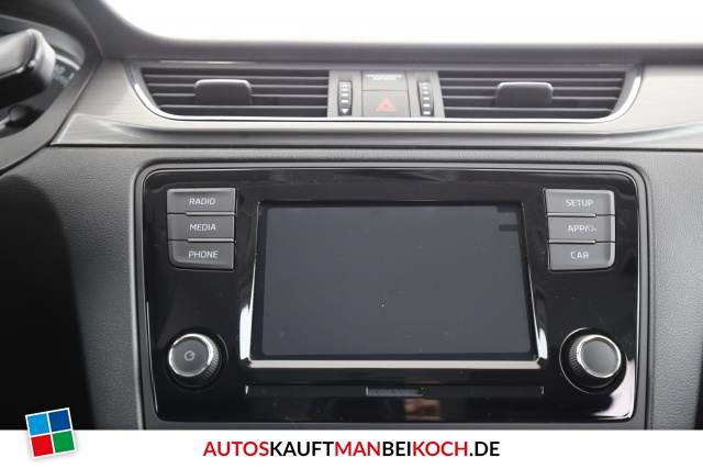 Rapid Spaceback 1.0 TSI Clever LichtSicht LM / Foto 9