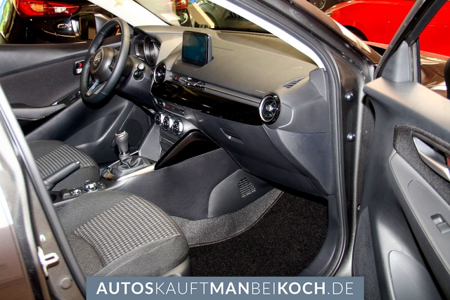 2 L SKYACTIV-G 90 5T 5GS AL-KIZOKU LIC-P NAV / Foto 5