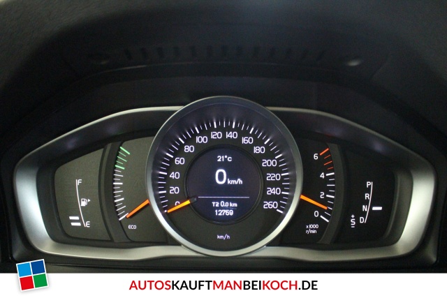 V60 CC D3 Automatik Kamera PDC Xenon Navi / Foto 7