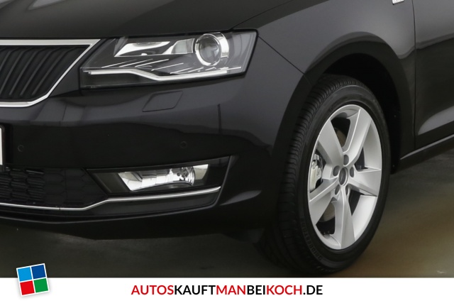 Rapid Spaceback 1.4 TSI DSG Clever Navi Xenon / Foto 8