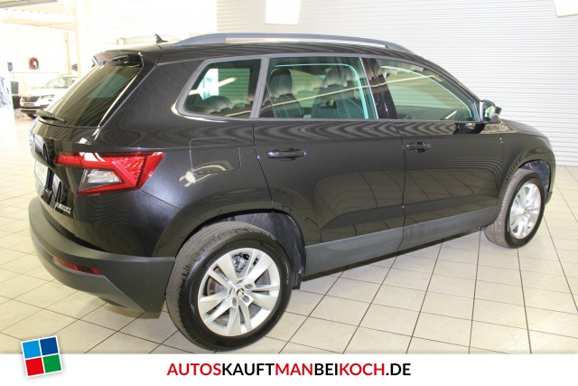 Karoq 1.0 TSI Ambition LED Navi PDC SHZ sofort / Foto 2