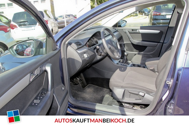 Passat 1.4 TSI Trendline, Navi, Sitzheizung, AHK, / Foto 5