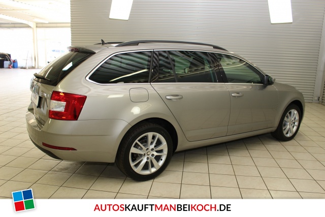 Octavia Combi III 1.4 TSI DSG Style LED Navi SHZ / Foto 2