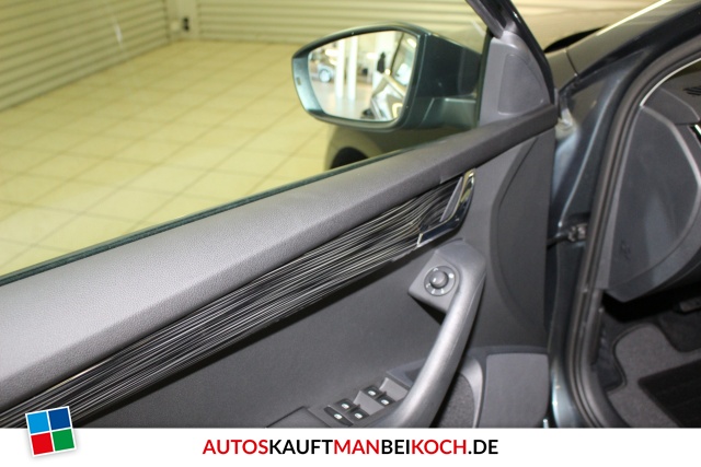Octavia Combi III 1.4 TSI DSG Style LED Navi SHZ / Foto 8