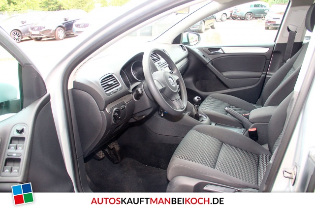Golf 1.2 TSI Klima, AHK abnehmb., Allwetterreifen / Foto 5