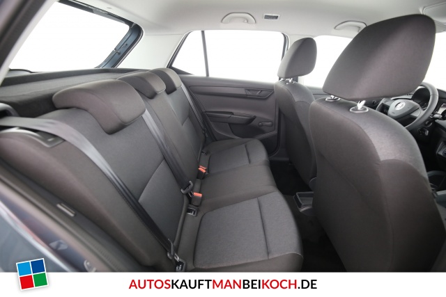 Fabia III 1.0MPI ICKEKLICKE Allwetter SHZ PDC Cool / Foto 6