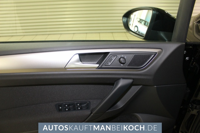 Golf VII Sportsvan 1.0 TSI DSG Comfortline Klimaau / Foto 8