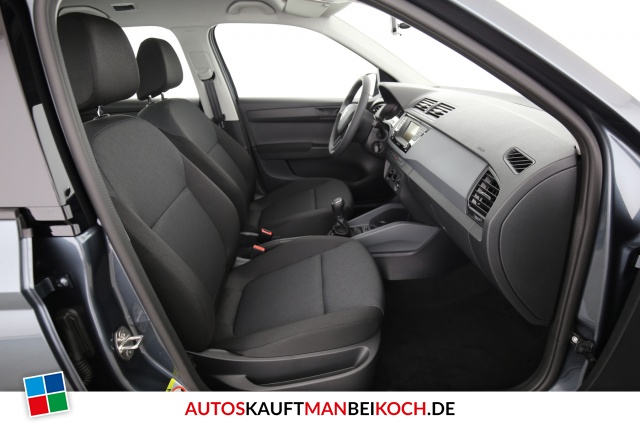 Fabia III 1.0MPI ICKEKLICKE Allwetter SHZ PDC Cool / Foto 5