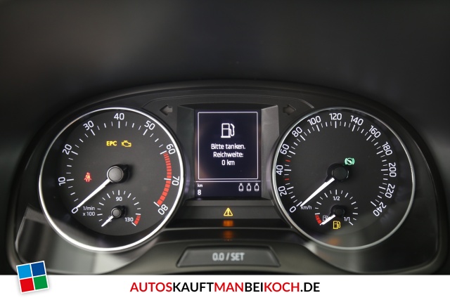Fabia Combi 1.0 TSI DSG Clever ACC PDC SHZ LM / Foto 4